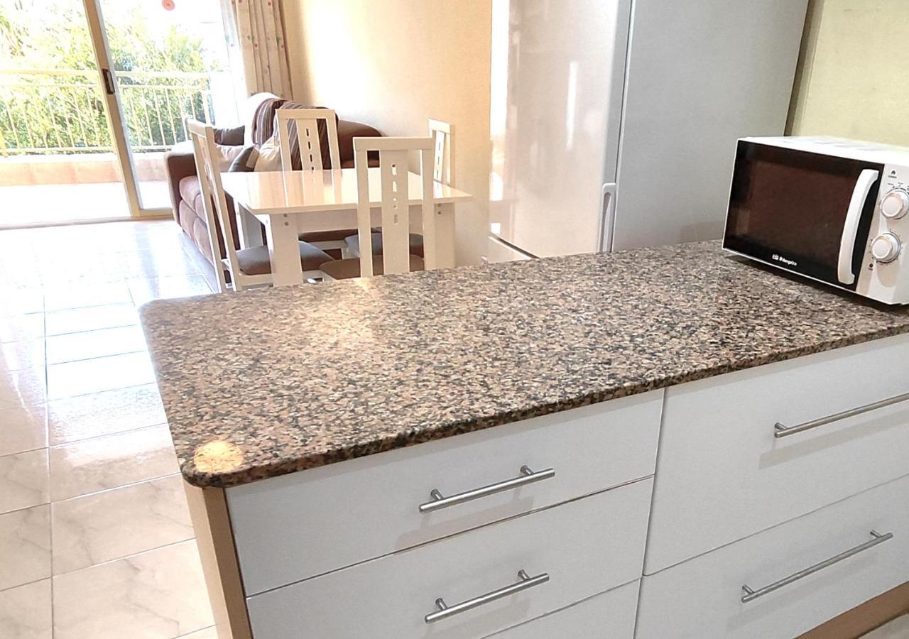 Luminoso Apartamento En Salou Con Terraza Y Parque Infantil Ideal Familias Экстерьер фото